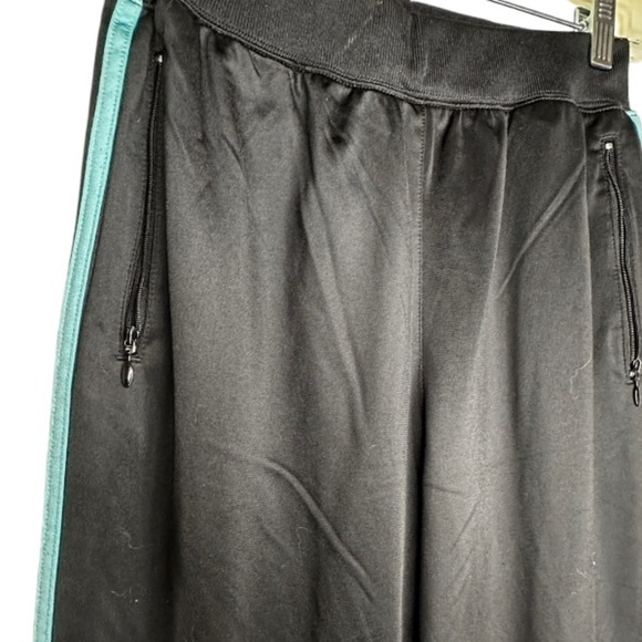 Adidas Athletic‎ Pants - Picture 3 of 7